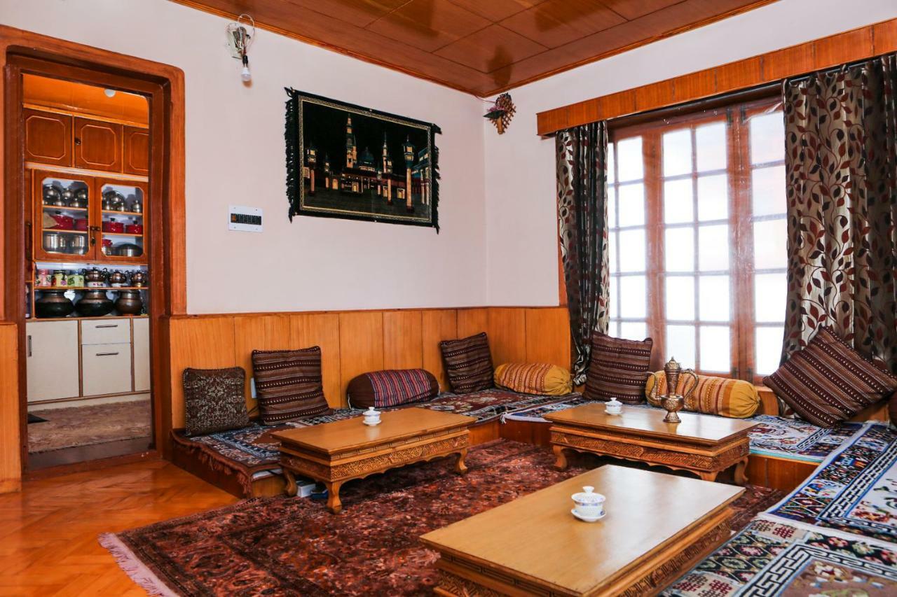 לה Oyo 37004 City Heart Guest House מראה חיצוני תמונה
